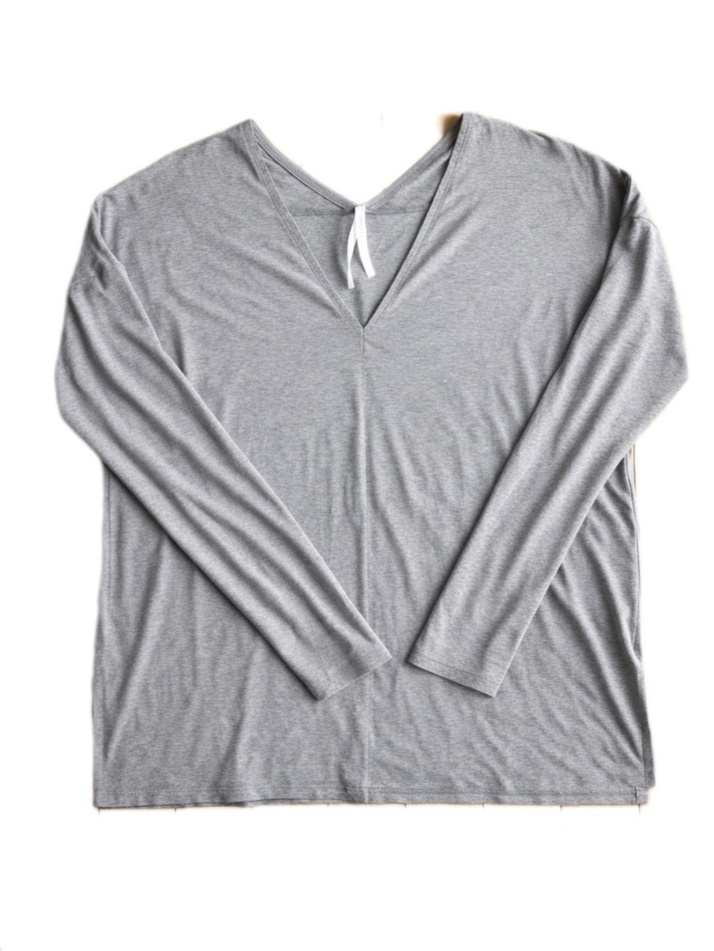 The Group Babaton Grey Long‑Sleeve V‑Neck Oversized Top Size Medium